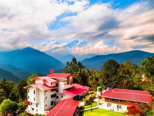 Yashshree Pelling Chekhim Retreat