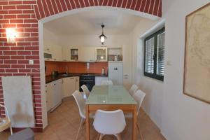 Holiday house Milica