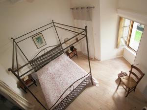 Maisons de vacances Very nice cottage with studio on a domain with heated pool : photos des chambres