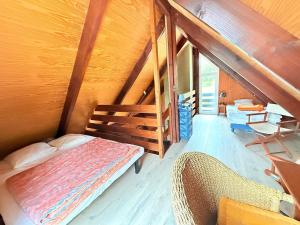 Maisons de vacances Le chalet des calins canins : photos des chambres