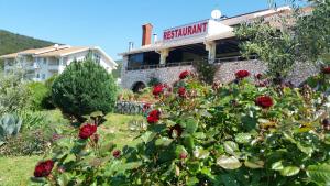 4 stern hotel Hotel Zlatni Lav Martinšćica Kroatien