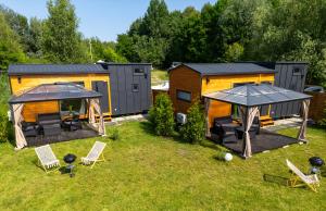 3 WIDOKI Kiekrz -domki Tiny House z prywatną plażą i pomostem nad jeziorem Kierskim