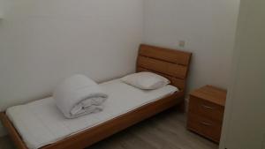 Spacious bright apartment on the seawall in Zeebrugge