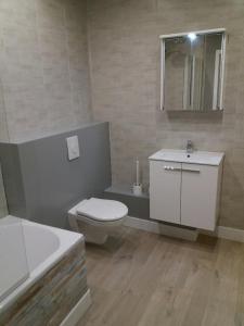 Spacious bright apartment on the seawall in Zeebrugge