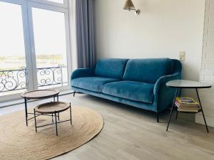 Spacious bright apartment on the seawall in Zeebrugge