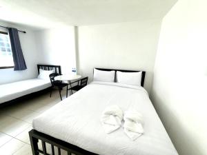 Patong Canal Villa 210