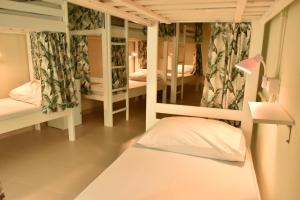 TripnHostel Pink Bubble