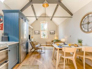 The Old Workshop - Cottage