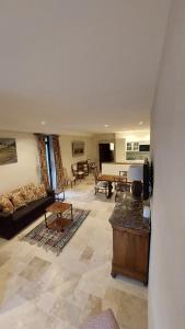Hotels Chateau de Maillat : photos des chambres