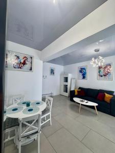 Happy 2 Family Lamera Residence