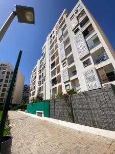 Luxurious and modern 2BR with View and Pool