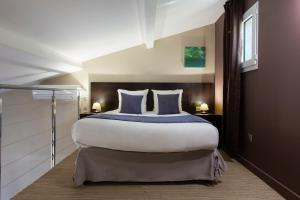 Family Room (4 Adults) room in Domaine de la Petite Isle - Luberon