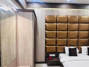 Hotel OK International