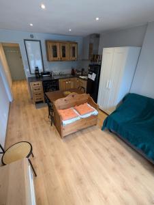 Appartements Studio au rez-de-chaussee acces direct jardin : photos des chambres