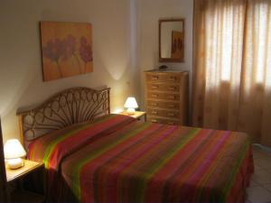 Appartamento VERDE a Santa Teresa Gallura con POSTO AUTO in GARAGE e con giardino