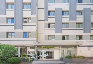 Hotels B&B HOTEL Marseille Prado Parc des Expositions : photos des chambres
