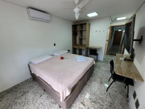 Flats completos e aconchegantes a menos de 1 quadra do Hospital de Clinicas de Porto Alegre