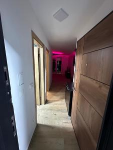 Nobus Jezerska zvezda A7