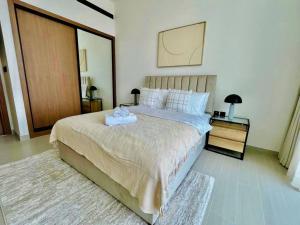 Cozy 1br In Jvc Pool, Balcony & Free Parking