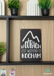 APARTAMENTY SZYNDZIELNIA - 2 Sypialnie & BALKON & PARKING IDEALNE MEJSCE W BASKIDACH dla RODZINY