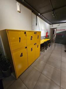 LÍAH Hostel & Suites