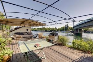Appartements Parenthese sur l eau Elegance a Saint-Cloud : photos des chambres