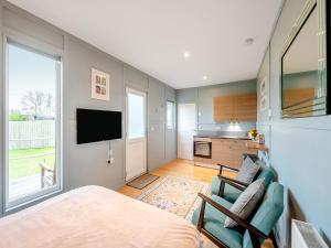 Willow Lodge 2 - Uk48643