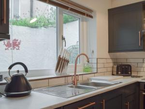 Castle Street Cottage