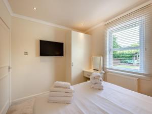 Duck Bay Cottage 1 - Uk43934