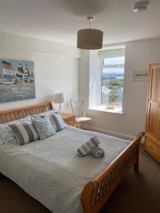 Tudor Apartment (Panoramic Sea Views)