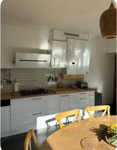 Maisons de vacances MAISON SPACIEUSE LA ROCHELLE : photos des chambres