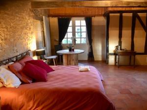 B&B / Chambres d'hotes Le Clos de Lusignan : photos des chambres