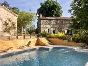 B&B / Chambres d'hotes Le Clos de Lusignan : photos des chambres