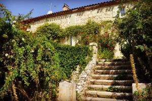 B&B / Chambres d'hotes Le Clos de Lusignan : photos des chambres