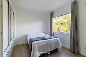 Apto completo a 700m da Praia dos Ingleses MAB0203