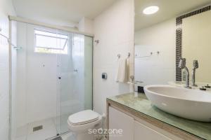 Apto completo a 700m da Praia dos Ingleses MAB0203