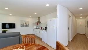 Tenis Golf Mar A209 - CD 309 - Sleeps 2 adults and 2 children