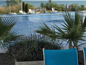 Pomorie Direkt am Pool