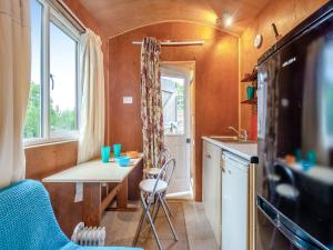 Shepherds Hut