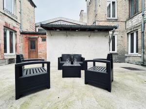 Appartements Lys 7 magnifique studio tout equipe proche de tout : photos des chambres