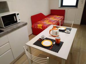 UNYCA - Cozy Apartment Near Santa Maria Novella