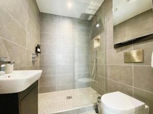 Stylish 2-Bedroom Apartment Near York Minster, Rydale House - Sleeps 4