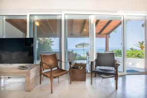 Andromeda BeachFront Experience Pefkochori