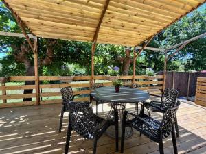 Maisons de vacances Cabane Meysouet-maison refaite a neuf velo Bourg : photos des chambres