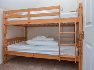 Dolphin Cottage - Uk6733