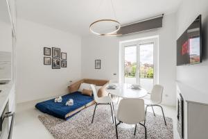 Rome Centre - Spacious Apartment - AC - Wi-Fi - Metro
