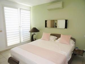 Appartements Evasion au bord de mer, Appartement avec piscine : photos des chambres
