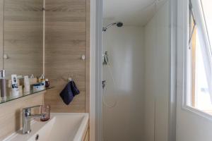 Maisons de vacances Mobil-home Ambon 6 personnes : photos des chambres