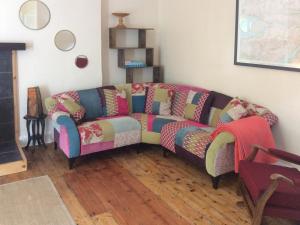 Druimbhan, 1 Railway Cottage,