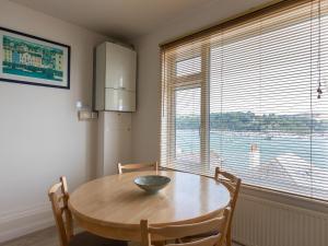 The Mews Apt 1 Newcomen Road